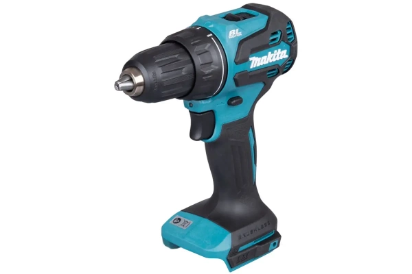 Дрель-шуруповерт аккумуляторная Makita  DF488D004 18.0В; 13мм; 1400об/мин; 42/24Нм G-серия 
